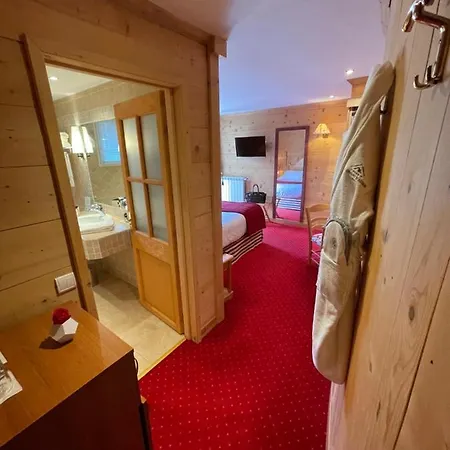 Le D'auron Restaurant Et 4*