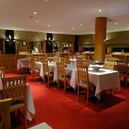 Le D'auron Restaurant Et Hotel