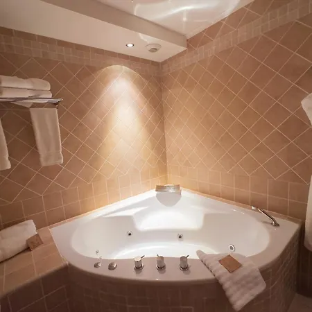 Hotel Le D'auron Restaurant Et 4*